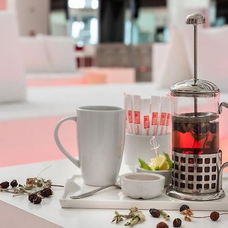 Hotel Su & Aqualand Αττάλεια Εξωτερικό φωτογραφία A French press