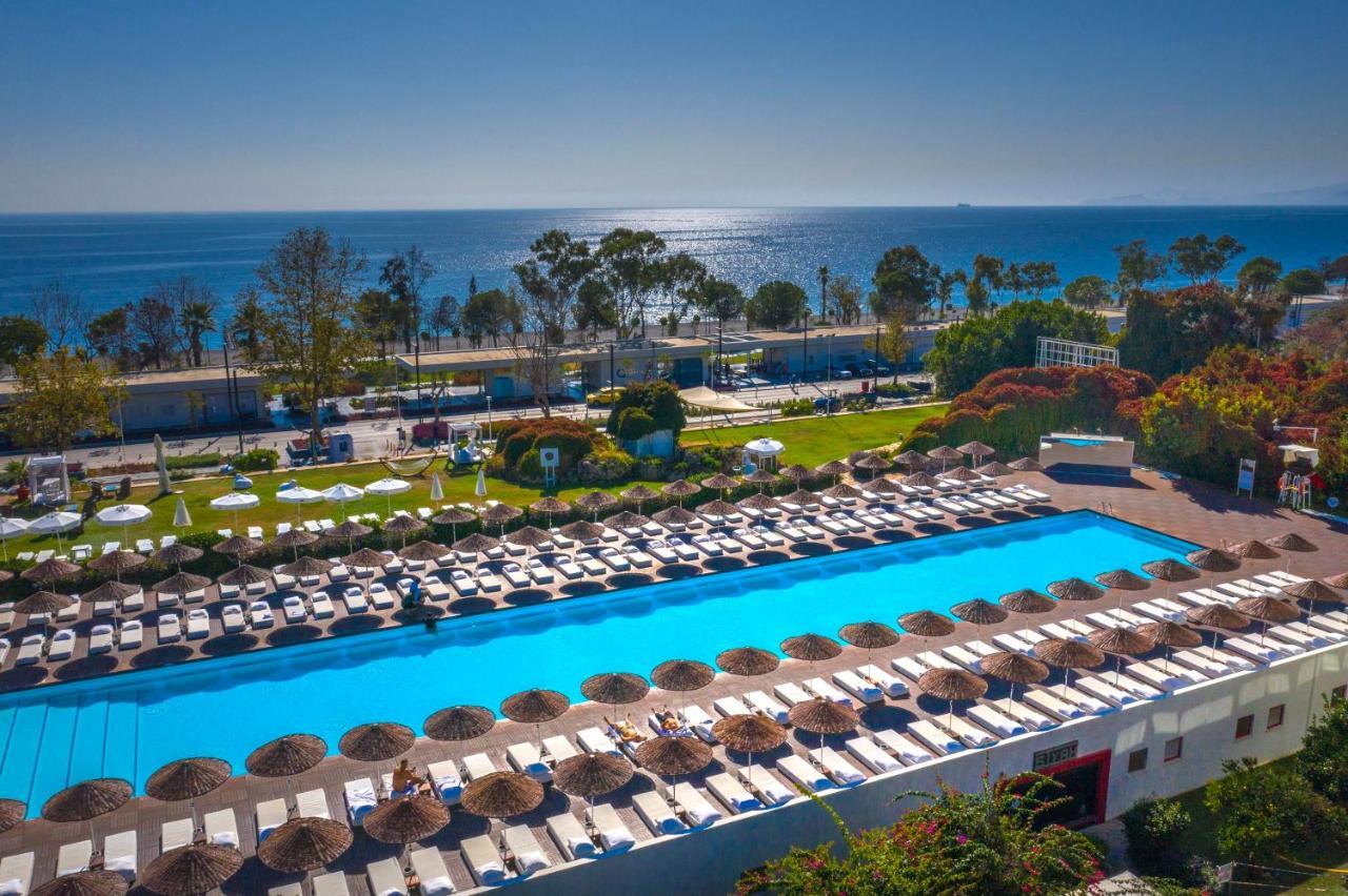 Hotel Su & Aqualand Αττάλεια Εξωτερικό φωτογραφία The pool at the Hyatt Regency La Jolla