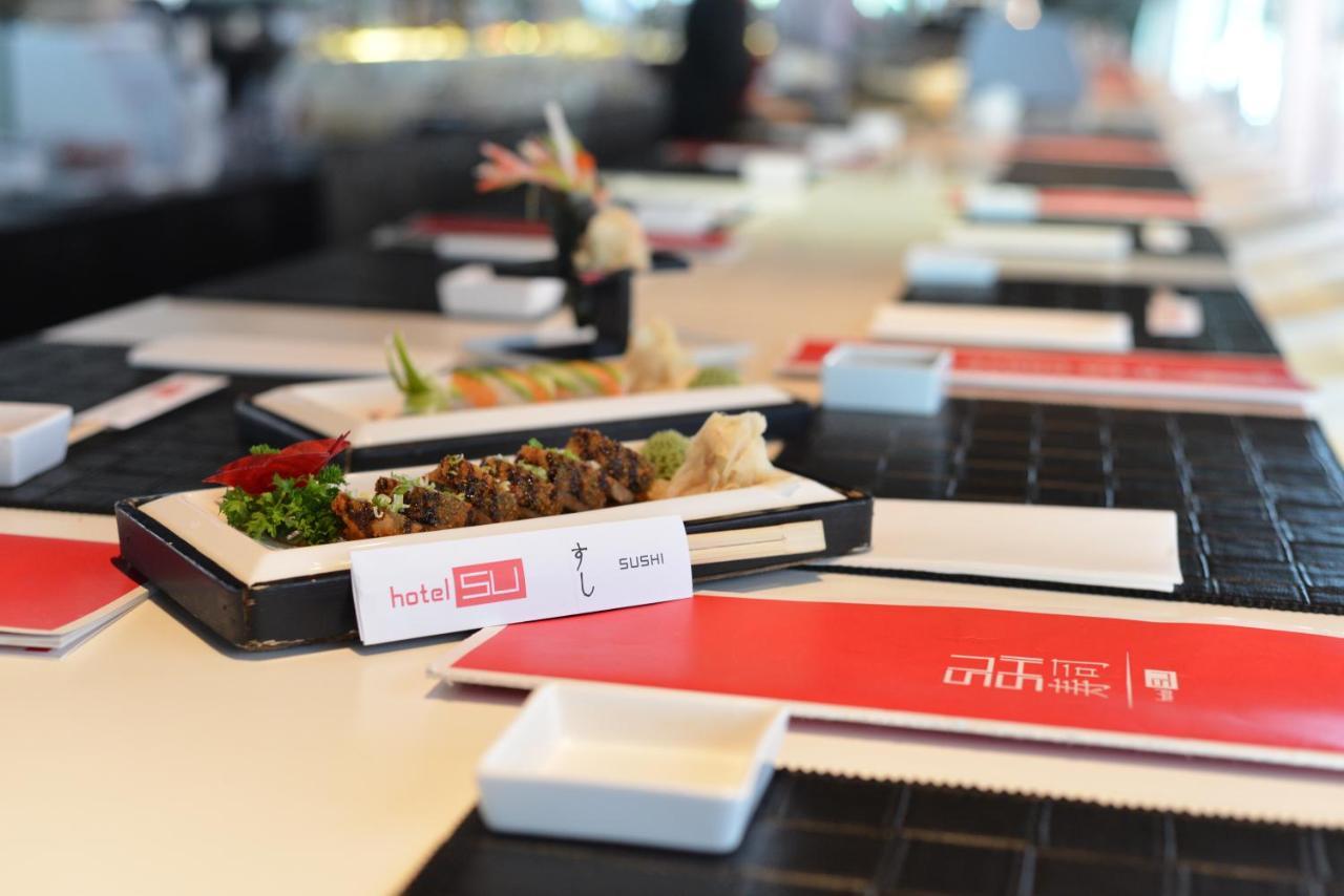 Hotel Su & Aqualand Αττάλεια Εξωτερικό φωτογραφία A sushi bar at the hotel